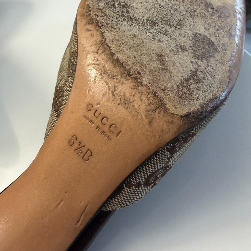 Gucci Brown GG Monogram Chain-Trim Mule Heels - Picture 3 of 3